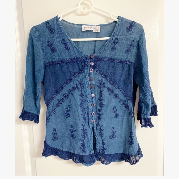 Vintage more by Lata Blue Floral Print Quarter Length Sleeve Button Down Top - Picture 1 of 4